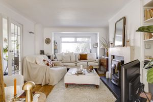 Photo 28- click for photo gallery